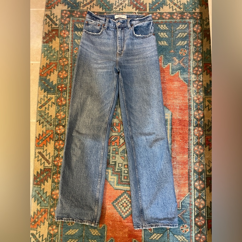 Abercrombie & Fitch 90s Relaxed High Rise Jean